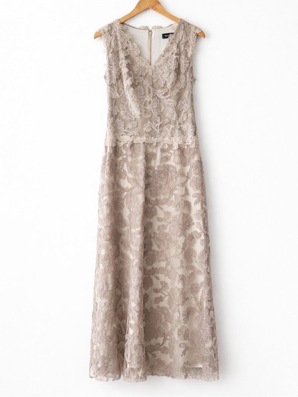 Tadashi Shoji Lace Evening Gown Size 12 Taupe Champagne Floral Formal Dress